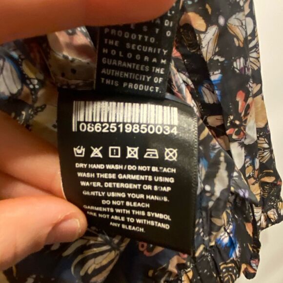 Butterfly rain jacket   - Picture 9 of 16